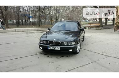 Седан BMW 5 Series 1999 в Запорожье