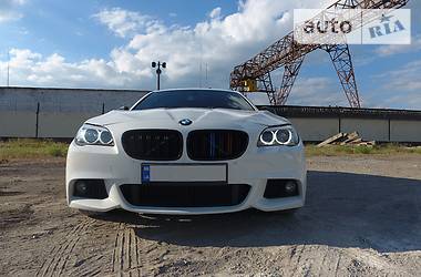 Седан BMW 5 Series 2012 в Днепре