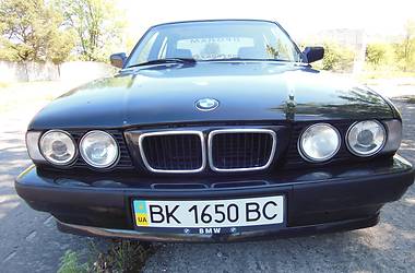 Седан BMW 5 Series 1991 в Вараше