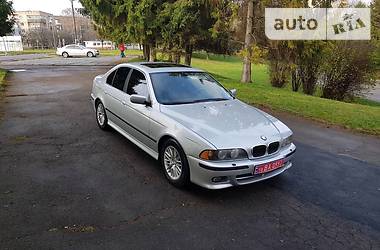 Седан BMW 5 Series 2003 в Ровно