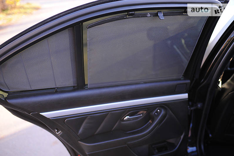 BMW 5 Series 2003 в Дубно