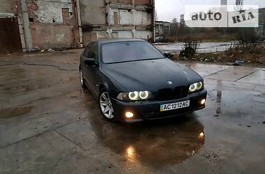 Седан BMW 5 Series 2001 в Луцке