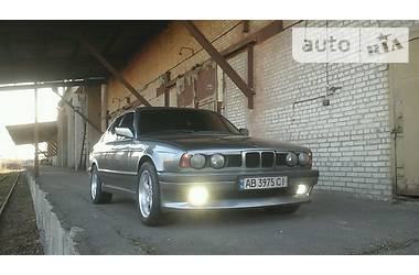 Седан BMW 5 Series 1989 в Виннице