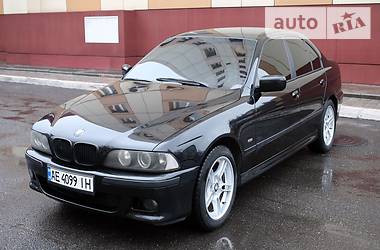 Седан BMW 5 Series 2001 в Кривом Роге