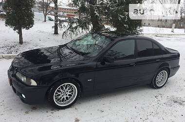 Седан BMW 5 Series 2003 в Млинове