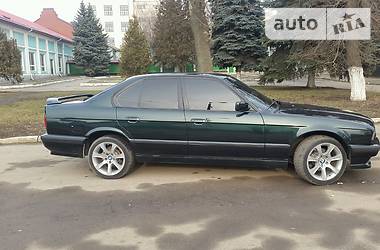 Седан BMW 5 Series 1990 в Виннице