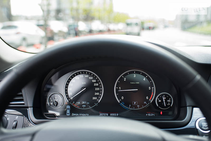 Седан BMW 5 Series 2012 в Киеве