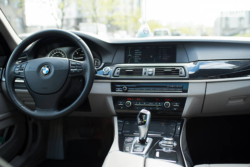 Седан BMW 5 Series 2012 в Киеве