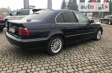 Седан BMW 5 Series 2000 в Тячеві