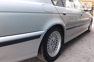 Седан BMW 5 Series 1999 в Бучі