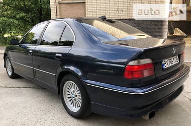  BMW 5 Series 2000 в Нетешине