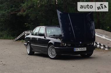 Седан BMW 5 Series 1989 в Червонограде