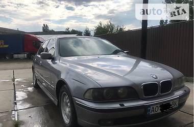 Седан BMW 5 Series 1998 в Иршаве