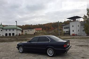 Седан BMW 5 Series 1995 в Днепре