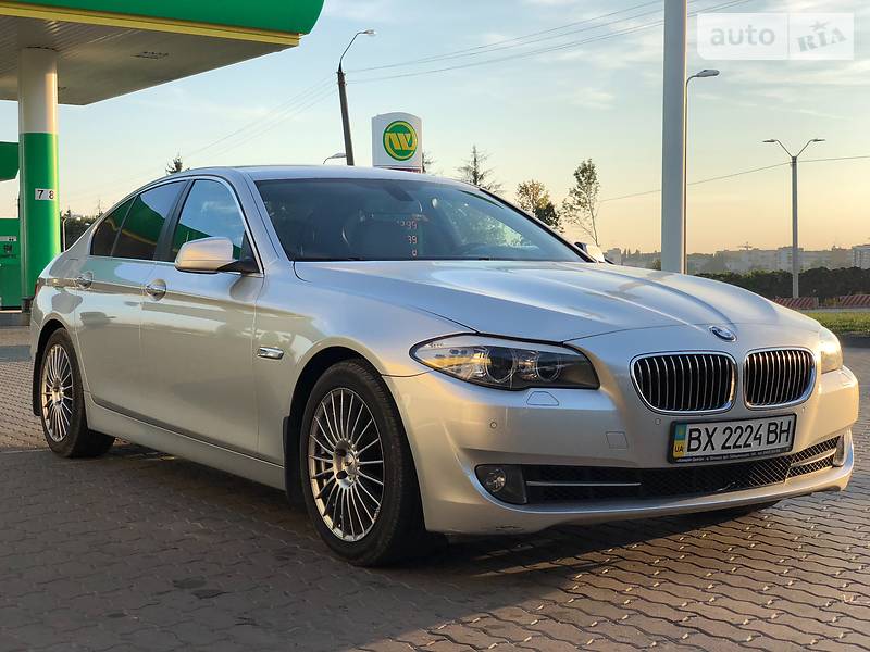 Седан BMW 5 Series 2013 в Хмельницком