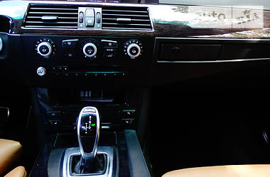 Седан BMW 5 Series 2008 в 