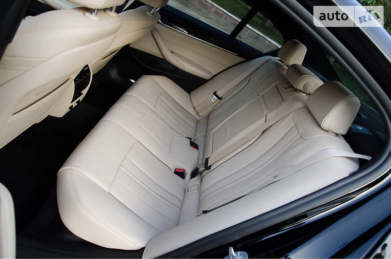 Седан BMW 5 Series 2017 в Львове фото 12 Седан BMW 5 Series 2017 в Львове