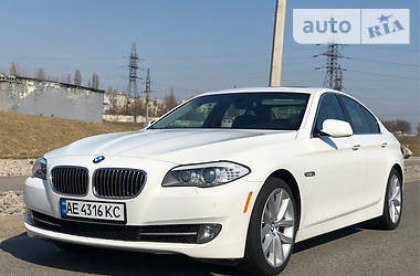 Седан BMW 5 Series 2011 в Дніпрі