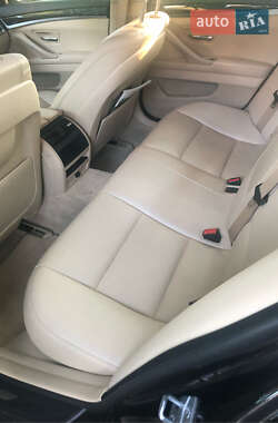 Седан BMW 5 Series 2013 в 