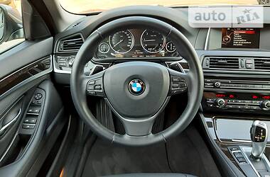 Седан BMW 5 Series 2016 в Николаеве