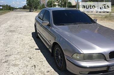 Седан BMW 5 Series 1999 в Запоріжжі