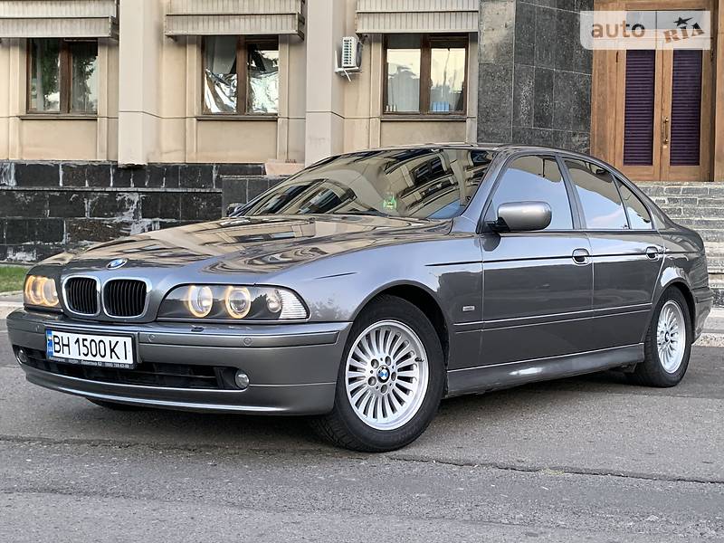 Седан BMW 5 Series 2002 в Одессе