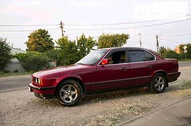 Седан BMW 5 Series 1989 в Запорожье