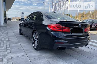 Седан BMW 5 Series 2018 в 