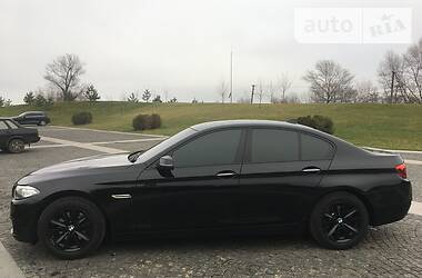 Седан BMW 5 Series 2016 в Дніпрі