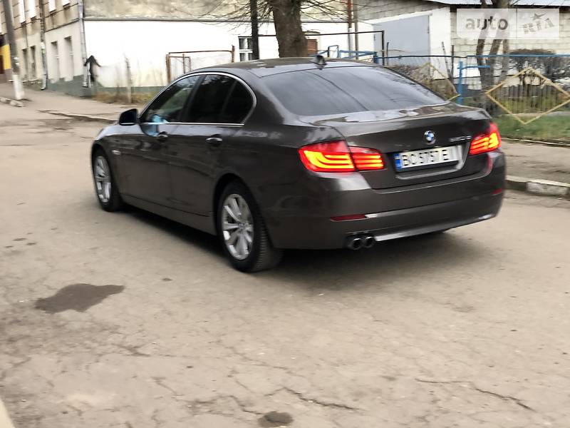 Седан BMW 5 Series 2011 в Самборі