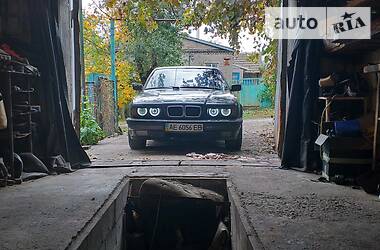 Седан BMW 5 Series 1989 в 