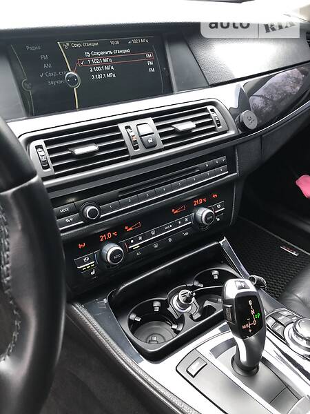 Седан BMW 5 Series 2011 в Миколаєві