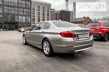 Седан BMW 5 Series 2012 в Києві