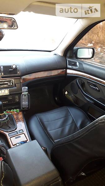 Седан BMW 5 Series 1998 в Львові