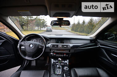 Седан BMW 5 Series 2010 в Ровно