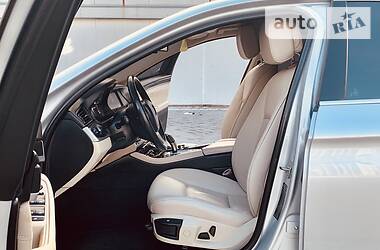 Седан BMW 5 Series 2014 в 