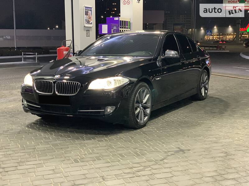 Седан BMW 5 Series 2012 в Києві