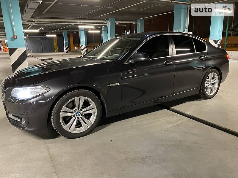 Седан BMW 5 Series 2016 в Києві фото 24 Седан BMW 5 Series 2016 в Києві