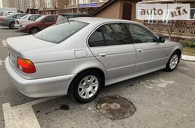 Седан BMW 5 Series 2001 в 