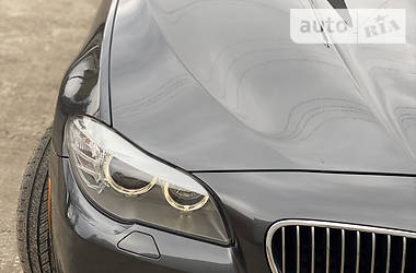 Седан BMW 5 Series 2010 в 