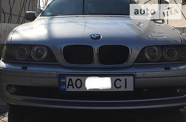 Седан BMW 5 Series 2003 в Іршаві