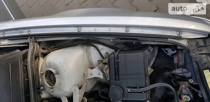 Седан BMW 5 Series 2002 в Мостиській