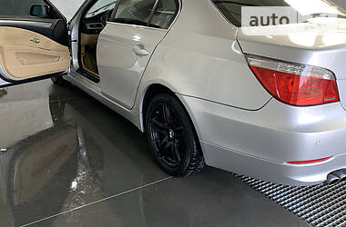 Седан BMW 5 Series 2009 в 