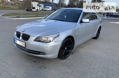 Седан BMW 5 Series 2009 в 
