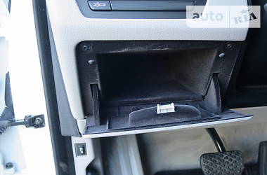Універсал BMW 5 Series 2011 в 