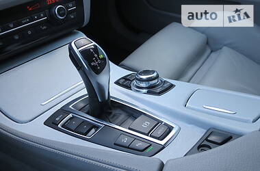 Універсал BMW 5 Series 2011 в 