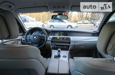 Універсал BMW 5 Series 2011 в 
