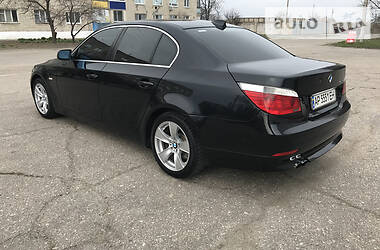 Седан BMW 5 Series 2007 в 