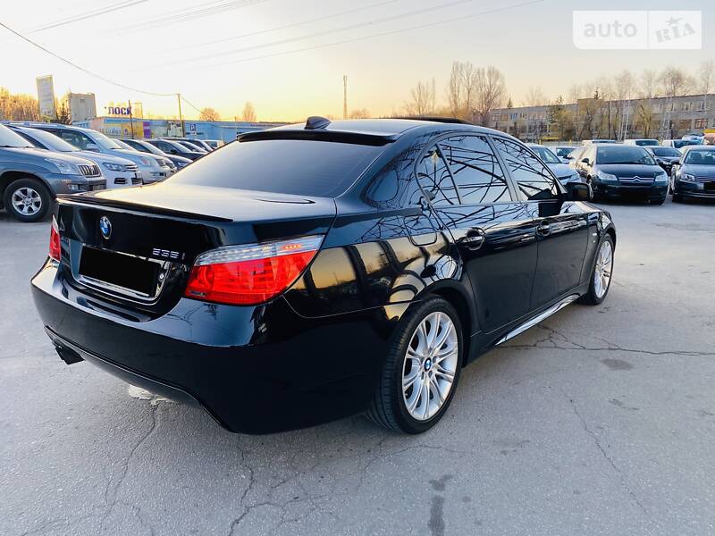 Седан BMW 5 Series 2009 в Харкові