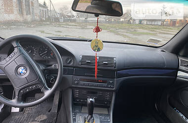 Седан BMW 5 Series 2001 в  фото 23 Седан BMW 5 Series 2001 в